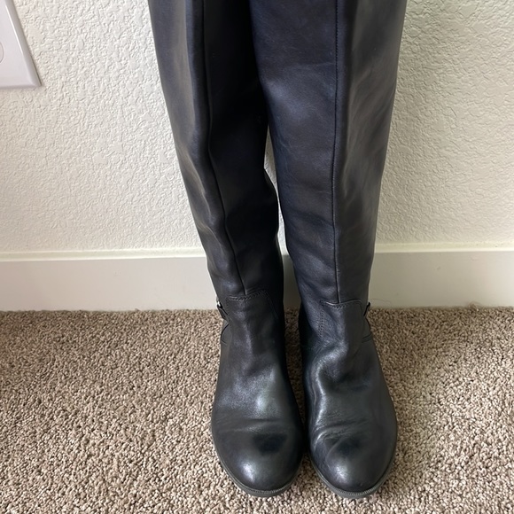 Anne Klein Black boots - Picture 3 of 7